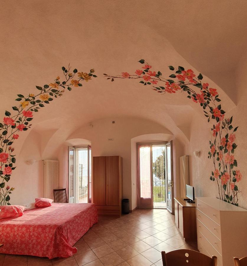 Mezzegra Residence Celeste מראה חיצוני תמונה