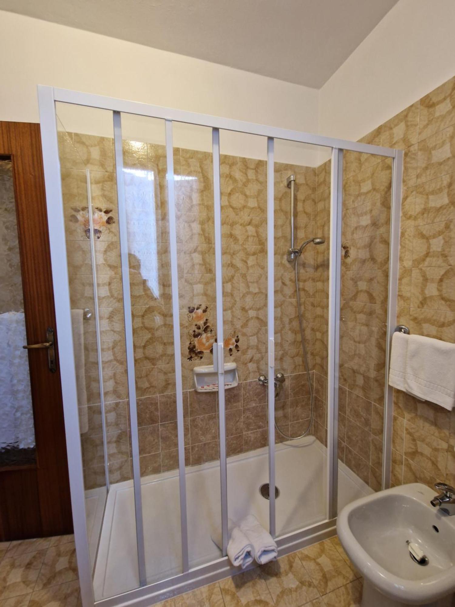 Mezzegra Residence Celeste חדר תמונה
