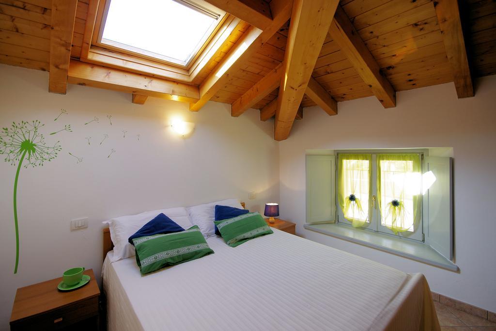 Mezzegra Residence Celeste מראה חיצוני תמונה